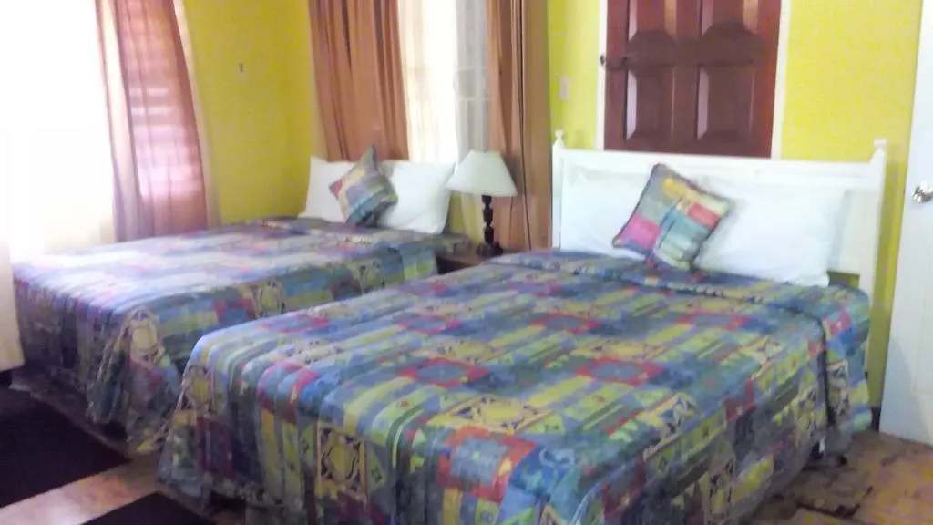 *** Hotel Silver Creek Resort Runaway Bay Jamaica