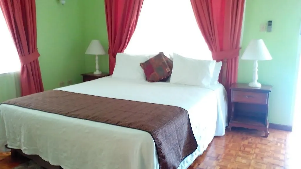 Hotel Silver Creek Resort Runaway Bay
