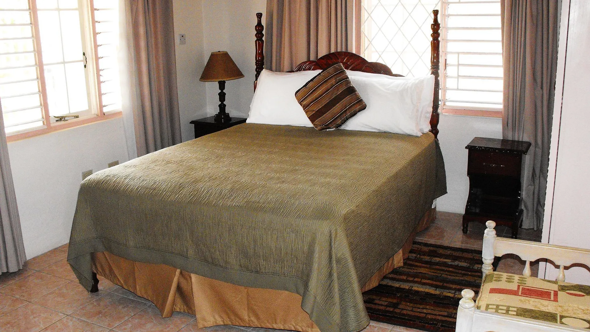 Hotel Silver Creek Resort Runaway Bay